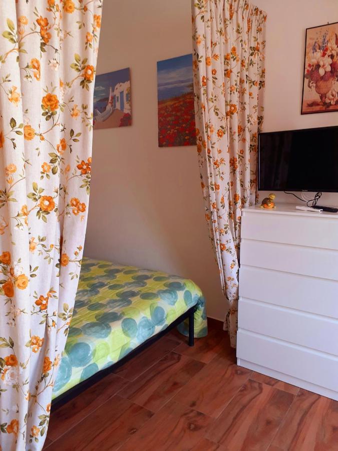 Case Per Vacanze La Fiaba Pulsano Buitenkant foto